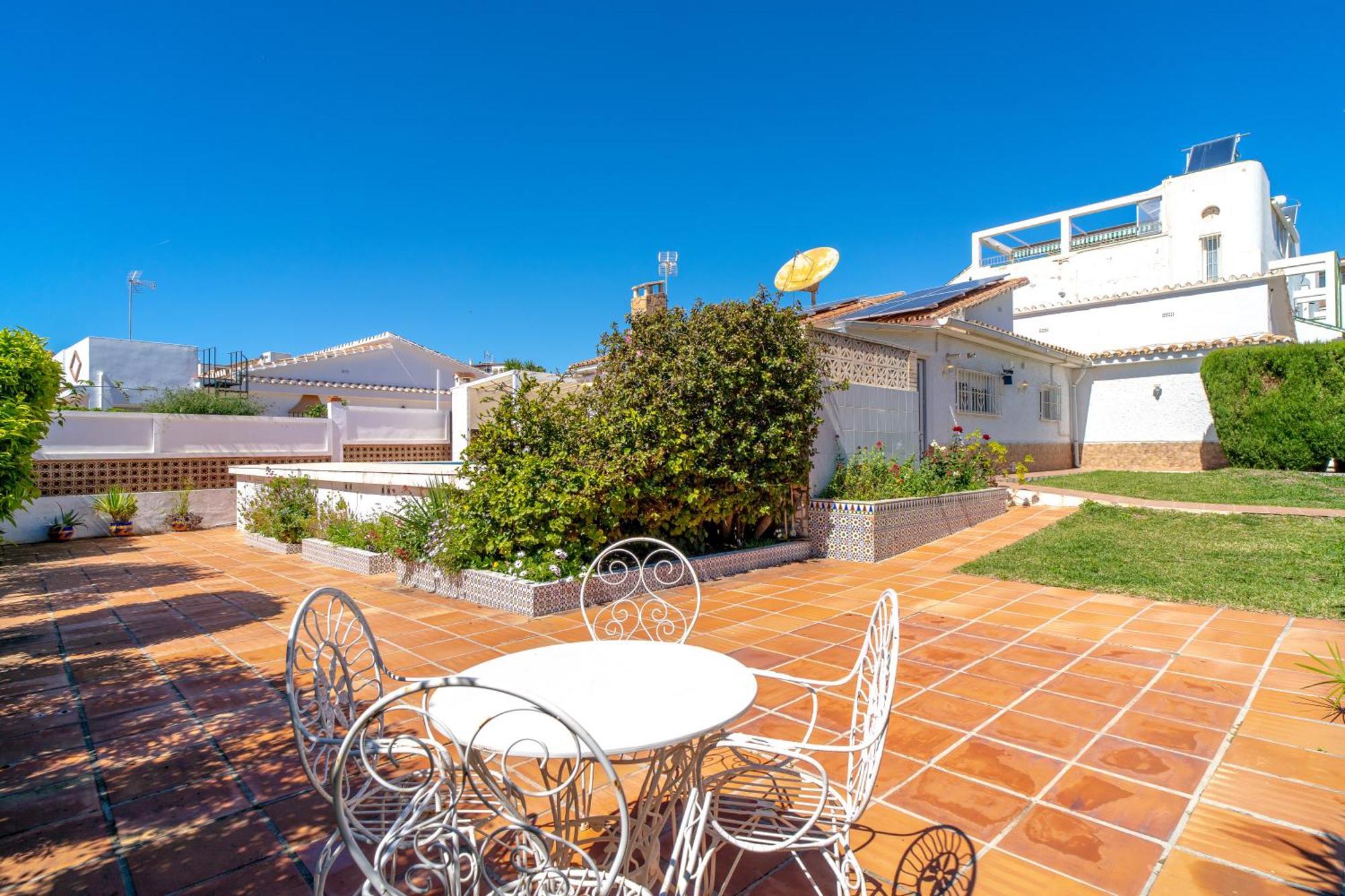 Villa Sevilla Casasol Nerja Kültér fotó